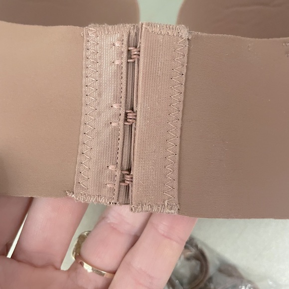 <Never worn> STRAPLESS Vince Camino 34C Bra - Picture 4 of 8